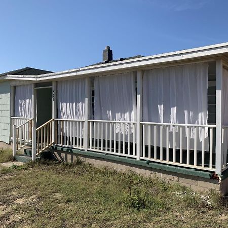 Queen Anne'S Revenge At The Beach Cottage Кити Хоук Екстериор снимка